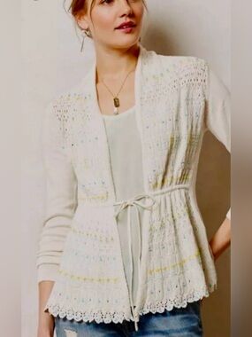 NWT Moth ANTHROPOLOGIE LAZULI Ivory Beaded Crochet Knit Tie Front CARDIGAN Small
